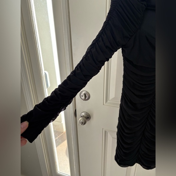 Micheal Costello x REVOLVE Franky Mini Dress in Black Size Medium - Picture 4 of 7